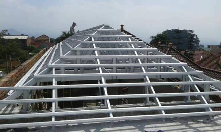 pasang atap baja ringan nafiz baja ringan 016 pasang atap baja ringan nafiz baja ringan 016