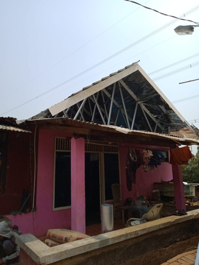 pasang atap baja ringan nafiz baja ringan 05 pasang atap baja ringan nafiz baja ringan 05